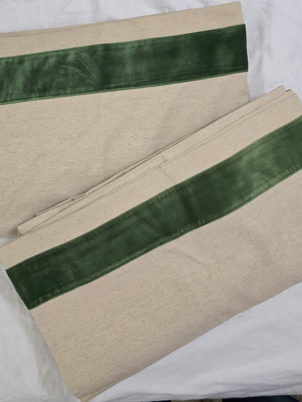 Ballard Designs Signature Velvet Trim Linen Curtain Set 50 X 84 Inch Pair NWOT.